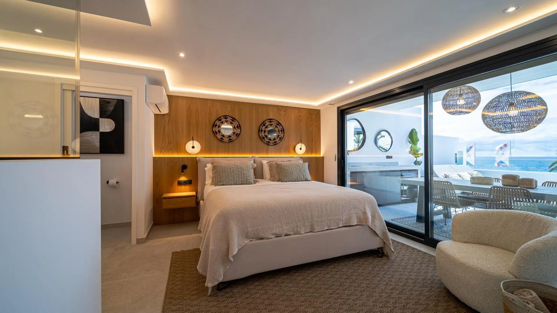 Casa Serena Tias 0*,